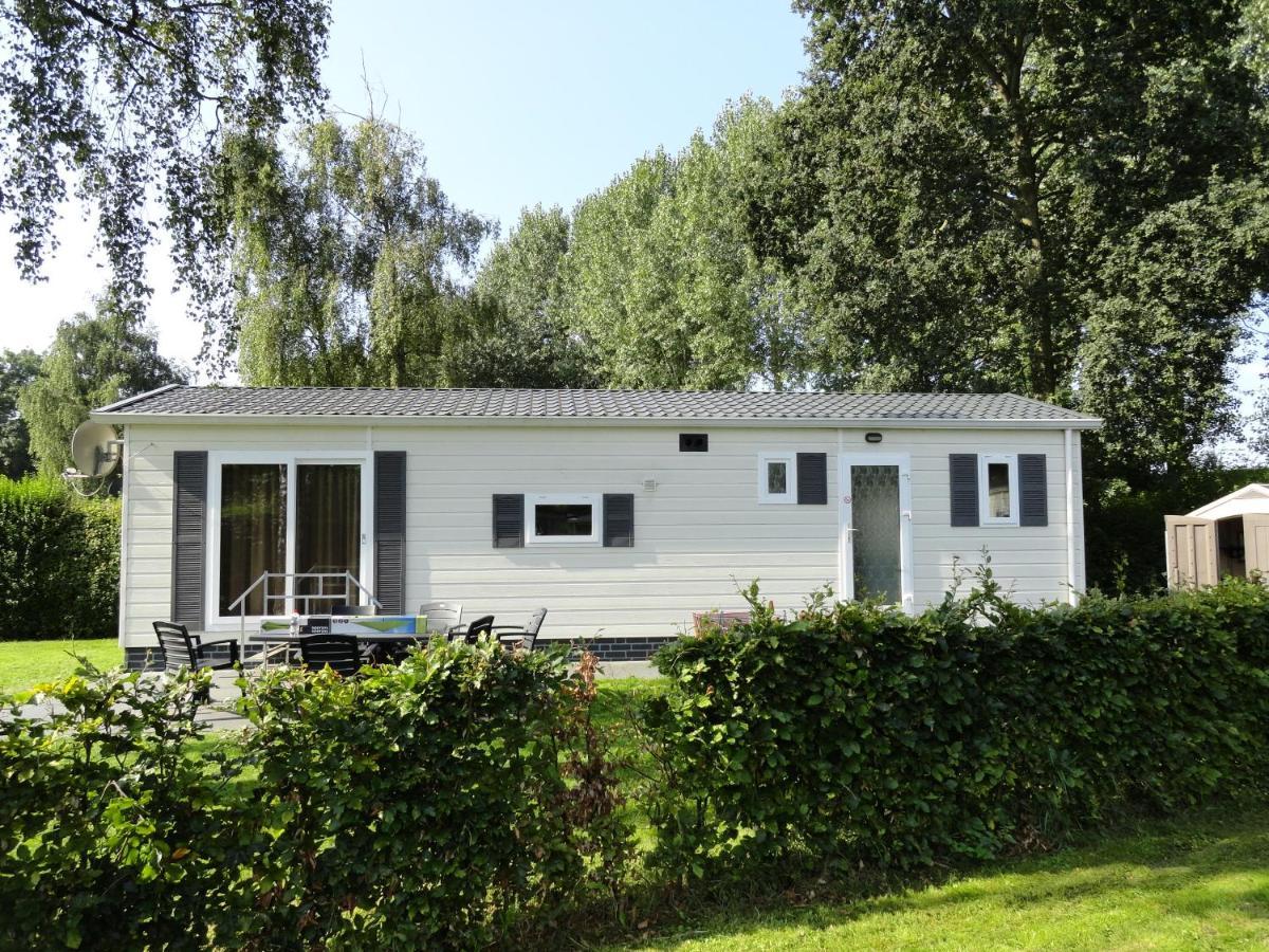 Stellechalets Op Vakantiepark Stelleplas - Heinkenszand Luaran gambar